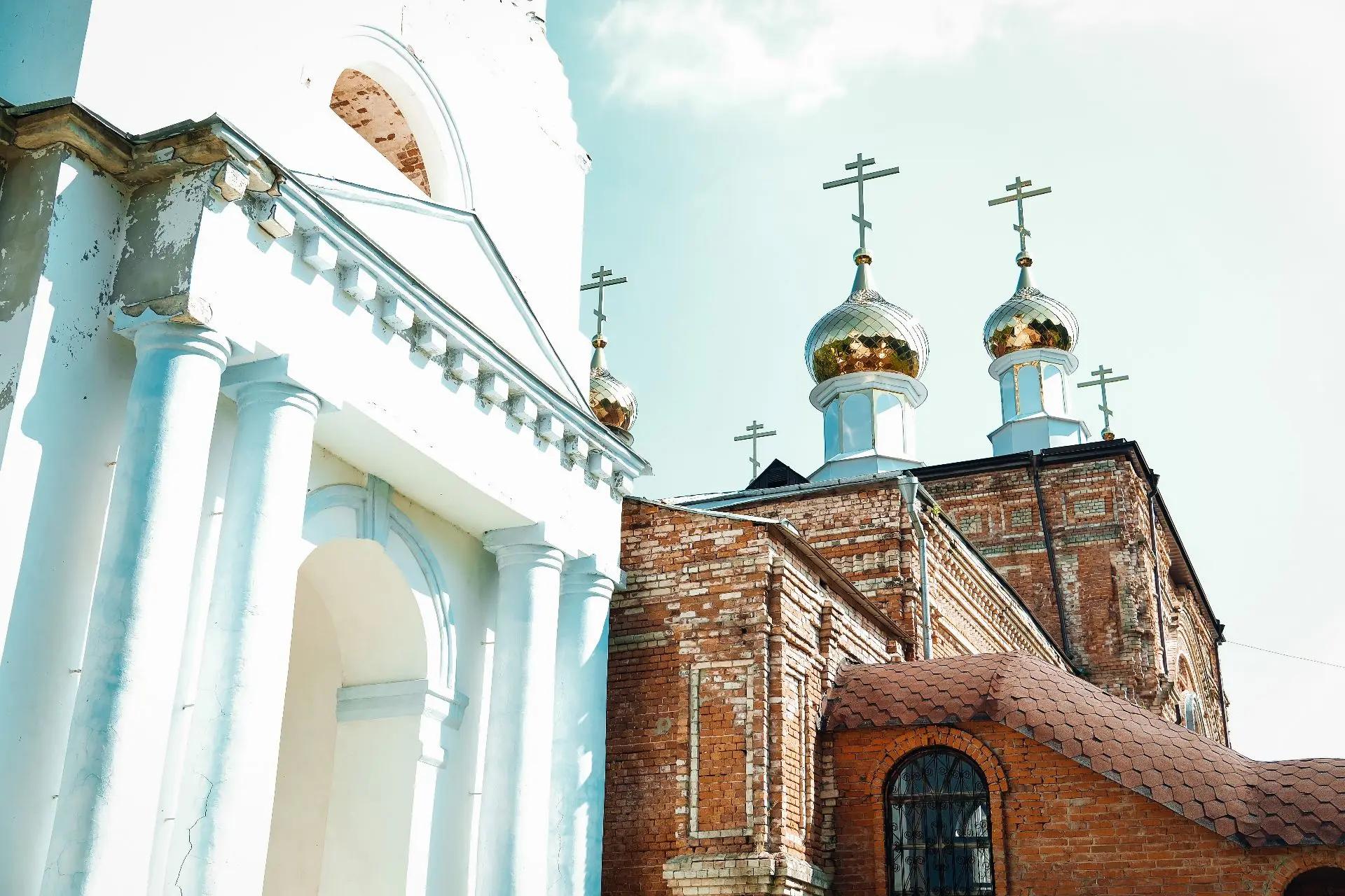 Яковлевская земля встретила, как родных Яковлевская земля встретила, как родных