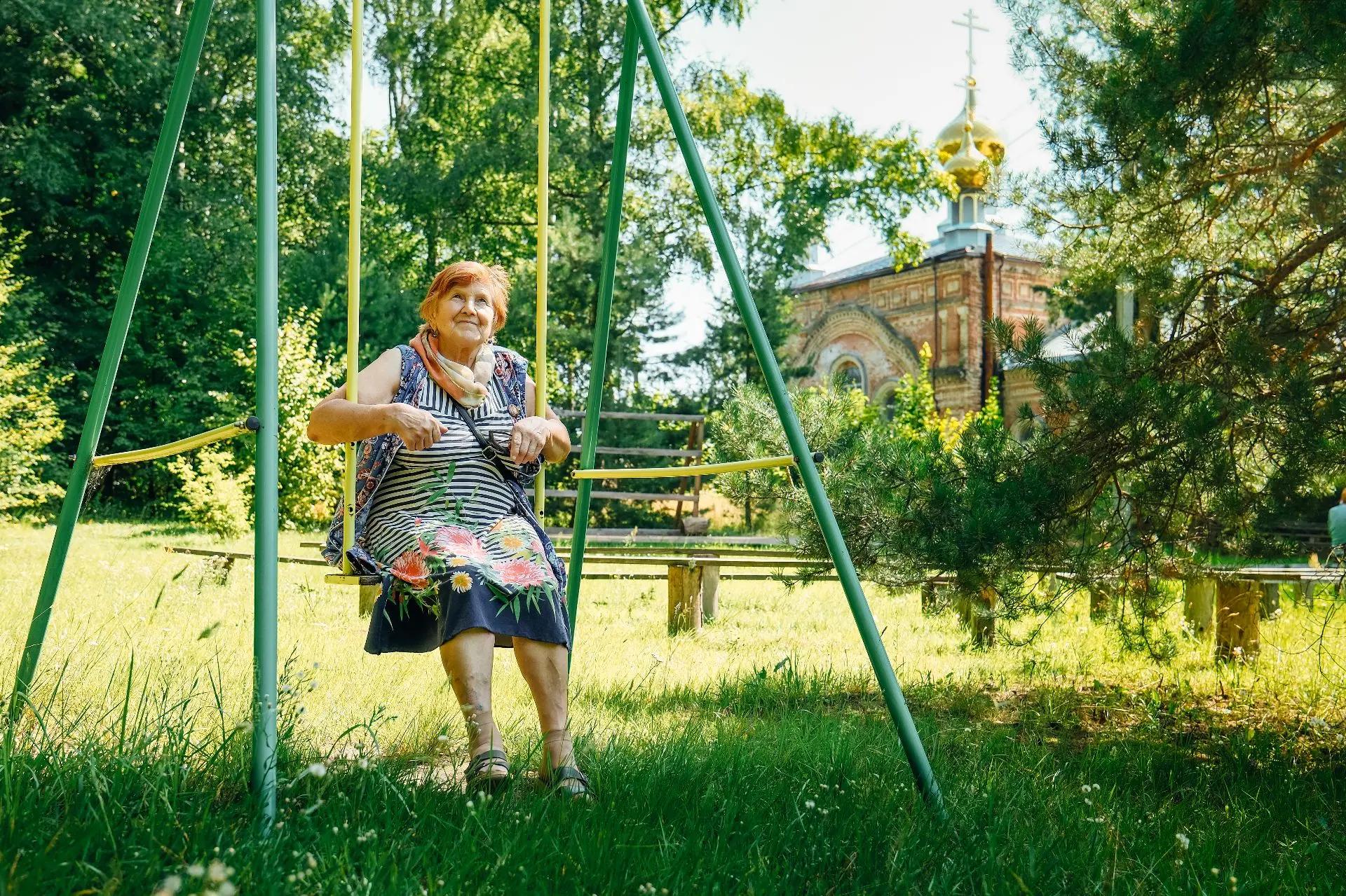 Яковлевская земля встретила, как родных Яковлевская земля встретила, как родных