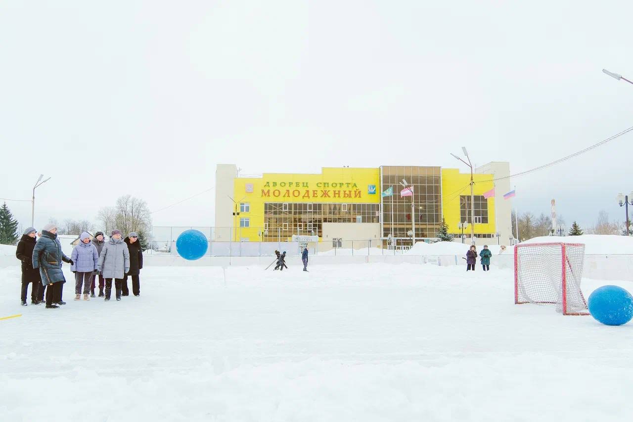  «Зимний драйв» охватил долголетов в городе Куровское.